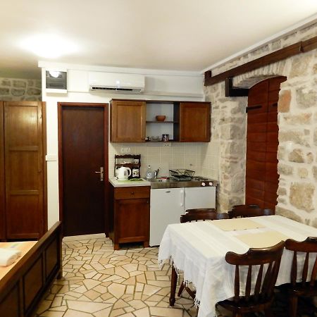 Apartment Primorac Стари Град Экстерьер фото
